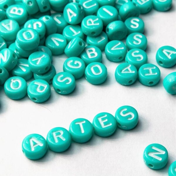 Letras acrílicas 6 mm verde/ branco