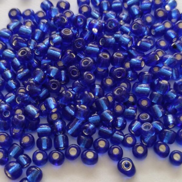 Missangas 3mm irregular furo de 1mm - cor AZUL 30gr