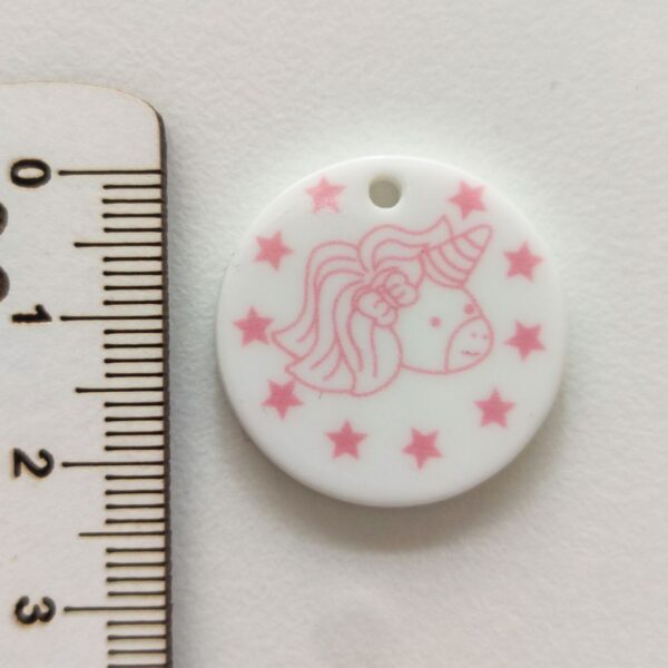 Pendente medalha em acrílico unicórnio- 25mm/Rosa