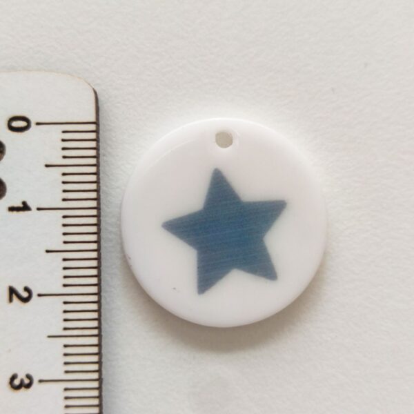 Pendente medalha em acrílico estrela- 25mm/cinza