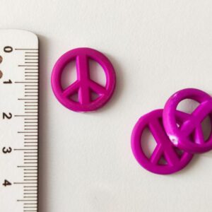 Simbolo da paz em acrílico com furo-roxo-20mm