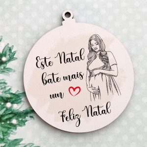 Bola de Natal em mdf- "este Natal bate mais um coração" 8 cm