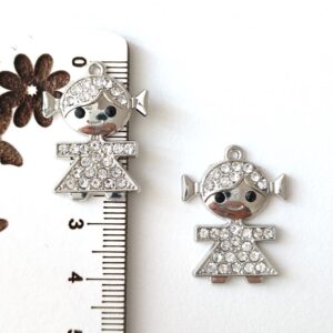 Pendente em metal com brilhantes menina 25 mm