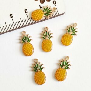 Pendente metálico colorido-ananas