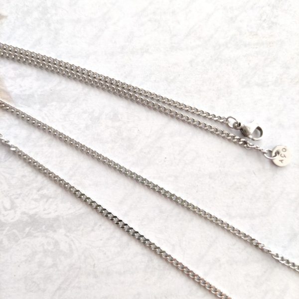 Fio em aço inoxidável prateado- 55 cm- trama 2mm
