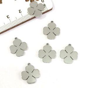 Pendentes em aço inoxidável -Trevo 4 folhas 13 mm-6 unid
