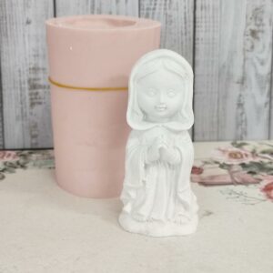 Molde em silicone, menina a rezar