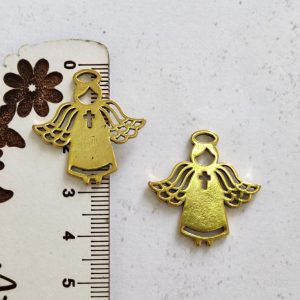Pendente anjo metalico dourado com cruz 27 mm