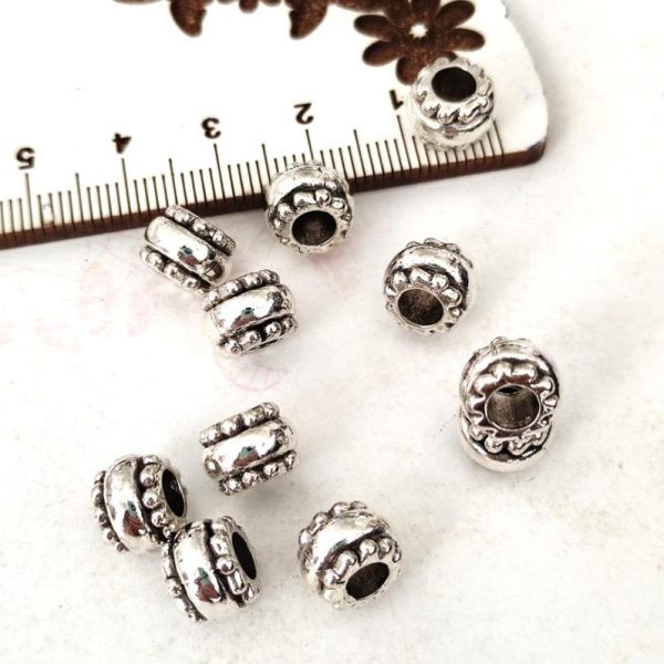 Separador em metal - Prateadas - 8mm/furo 5 mm