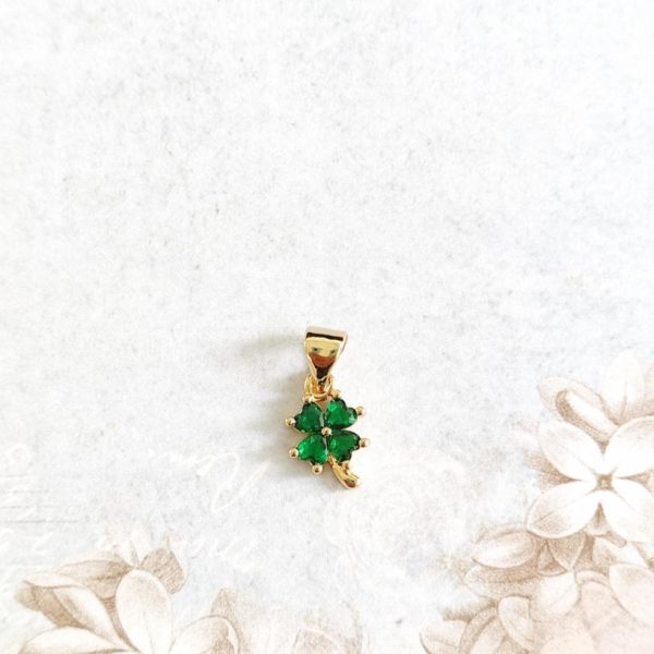 Pendente em ródio - Trevo verde
