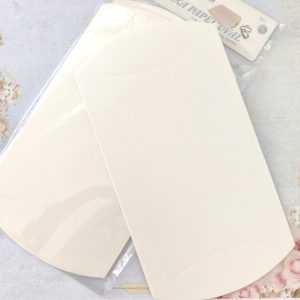 Caixa cartolina oval - Branco pérola - 19,5x12,5cm - PACK 4 UNID