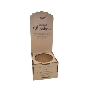 Suporte em madeira para flor -Educadora