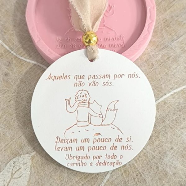 Molde em silicone -Aqueles que passam por nós...