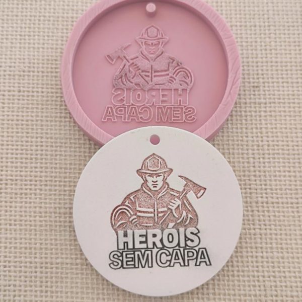 Molde em silicone -Bombeiro- Heróis sem capa